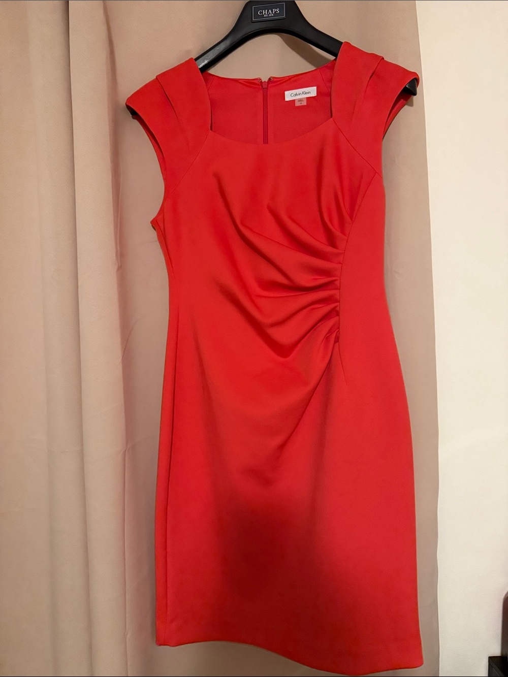 NWOT: Calvin Klein Red Cap-Sleeve Ruched Sheath Midi Dress